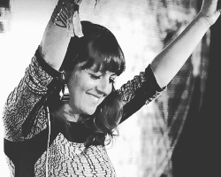 Guest Mic 031: Kelly-Anne Bryne